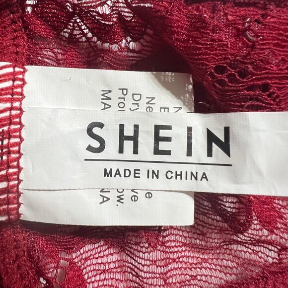 Shein (2XL) Red Floral Lace Wireless Fashion Bralette - Picture 5 of 7